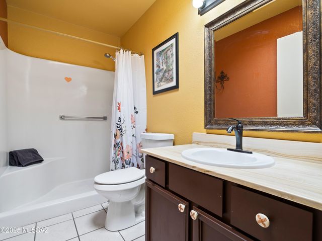 348 E Paseo Azul, Green Valley, AZ 85614