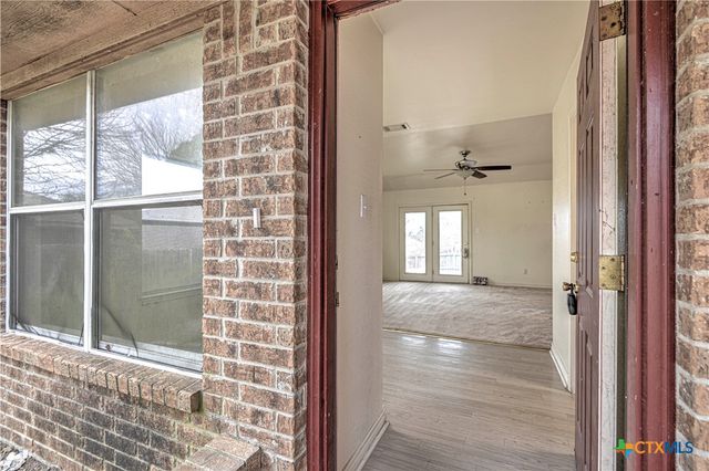 1319 N 12th Street, Temple, TX 76501