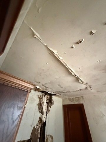 60 W Walnut St, Erin, TN 37061