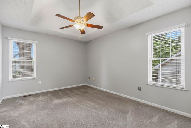 206 Autumnwood Way, Simpsonville, SC 29681