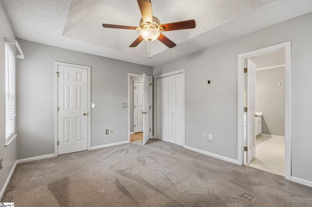 206 Autumnwood Way, Simpsonville, SC 29681