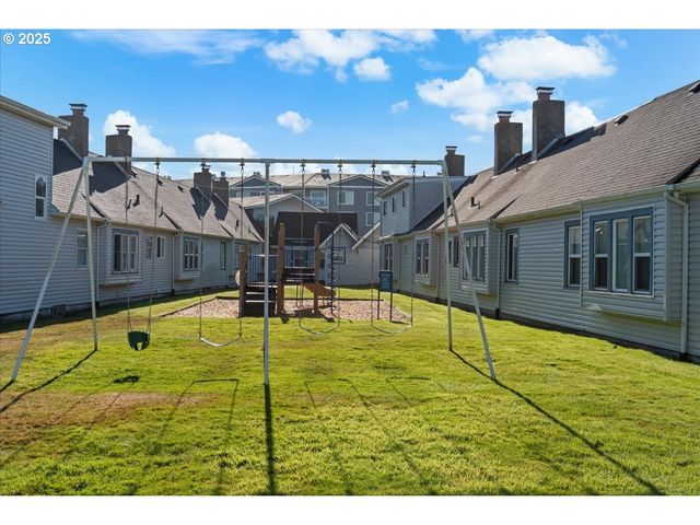 2316 BEACH Dr 154, Seaside, OR 97138