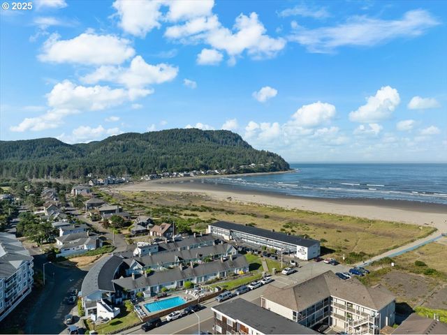 2316 BEACH Dr 154, Seaside, OR 97138