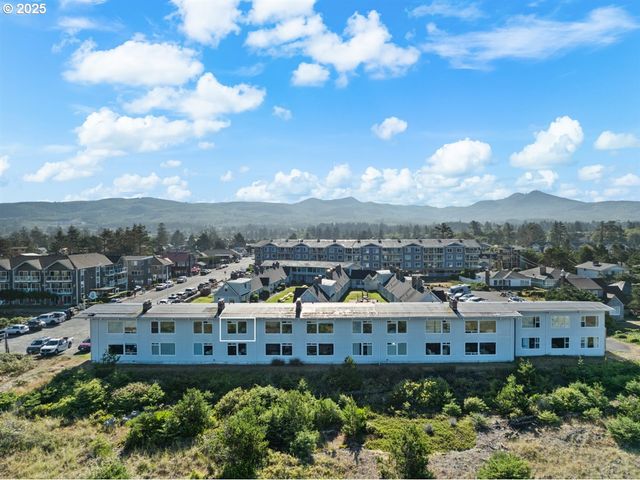 2316 BEACH Dr 154, Seaside, OR 97138