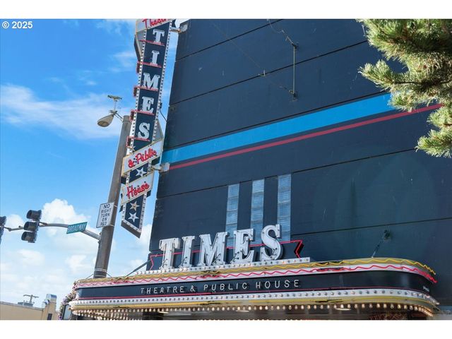 2316 BEACH Dr 154, Seaside, OR 97138