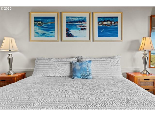 2316 BEACH Dr 154, Seaside, OR 97138