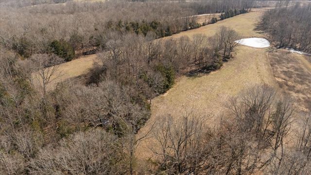 1429 Hunley Branch Rd, Charlotte, TN 37036