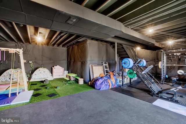 18016 DAVE ANNE CIRCLE, Stewartstown, PA 17363