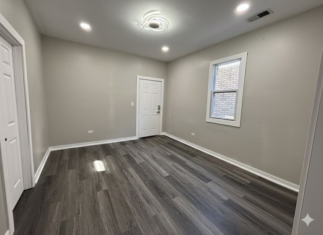 4332 S Hermitage Avenue, Chicago, IL 60609