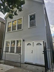 4332 S Hermitage Avenue, Chicago, IL 60609