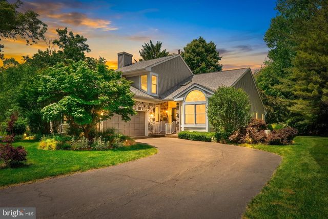 22 BOXWOOD DRIVE, Princeton, NJ 08540