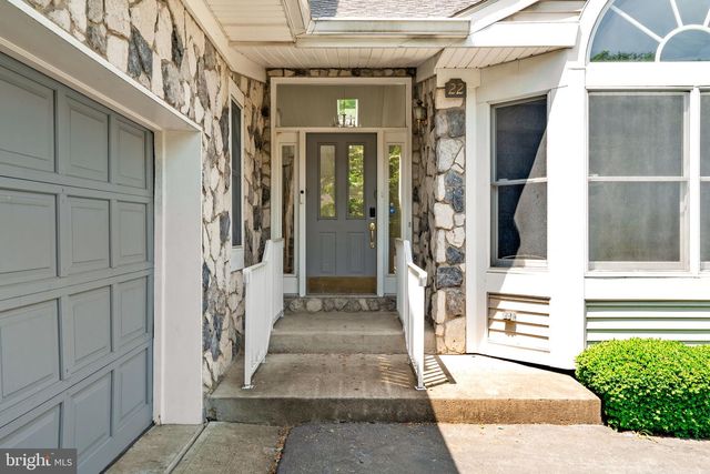 22 BOXWOOD DRIVE, Princeton, NJ 08540