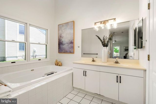 22 BOXWOOD DRIVE, Princeton, NJ 08540