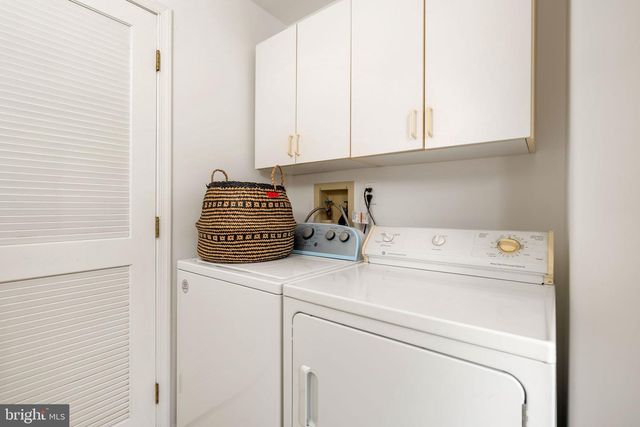 22 BOXWOOD DRIVE, Princeton, NJ 08540