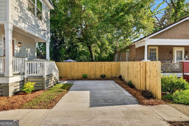 1601 Grove Street, Savannah, GA 31401