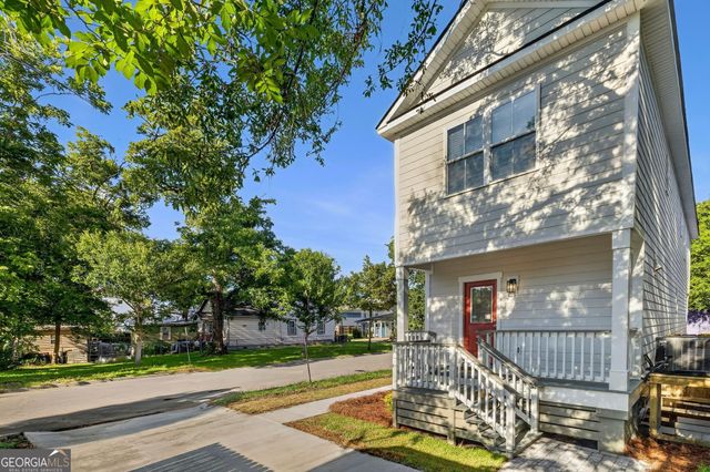 1601 Grove Street, Savannah, GA 31401