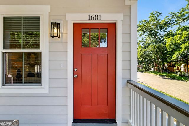 1601 Grove Street, Savannah, GA 31401