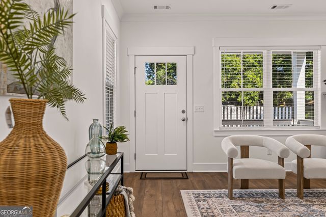 1601 Grove Street, Savannah, GA 31401