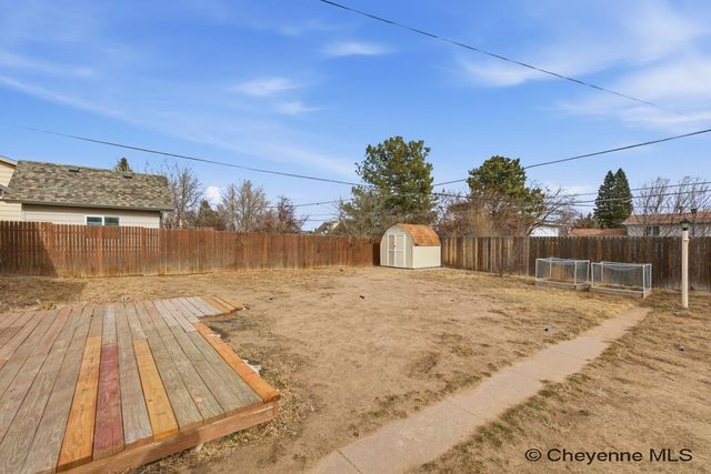 6819 WILLSHIRE BLVD, Cheyenne, WY 82009