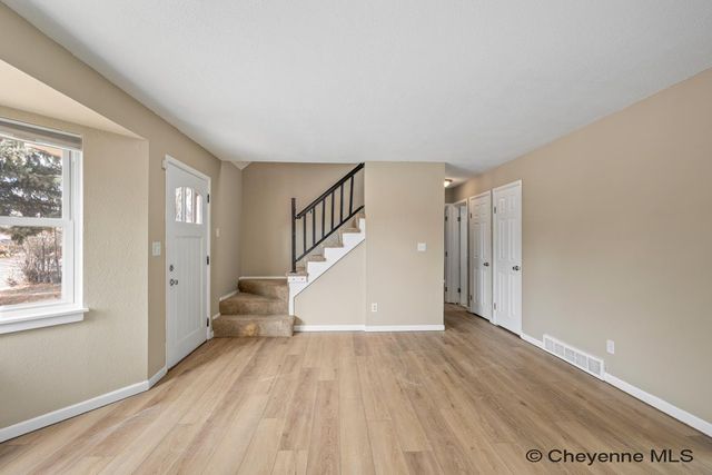 6819 WILLSHIRE BLVD, Cheyenne, WY 82009