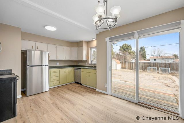 6819 WILLSHIRE BLVD, Cheyenne, WY 82009