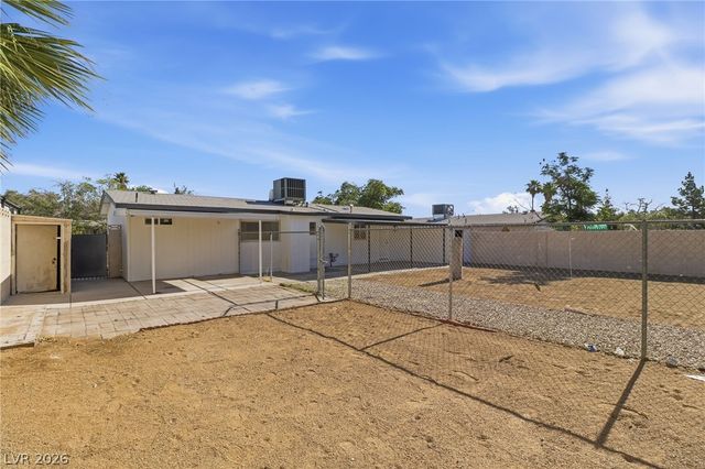 4629 Drake Circle, Las Vegas, NV 89102