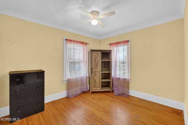 5521 304th Street, Toledo, OH 43611