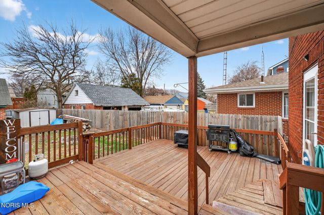 5521 304th Street, Toledo, OH 43611