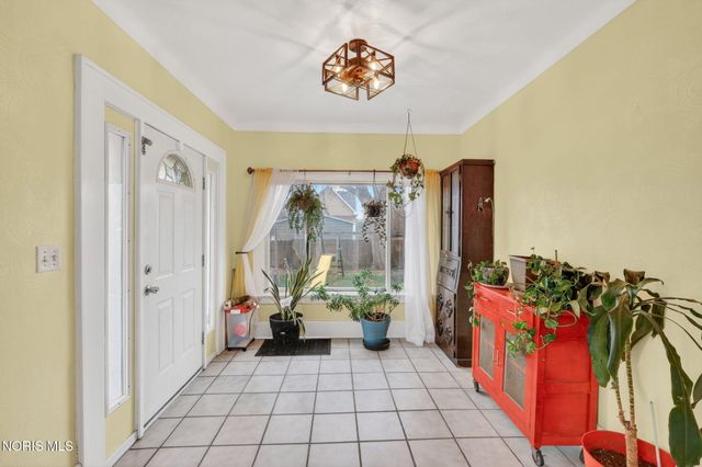 5521 304th Street, Toledo, OH 43611