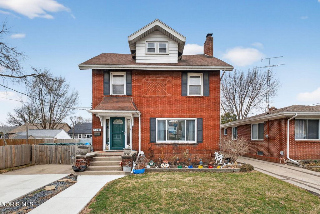 5521 304th Street, Toledo, OH 43611