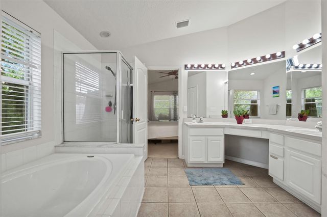 2101 SHELBOURNE COURT, Wesley Chapel, FL 33543