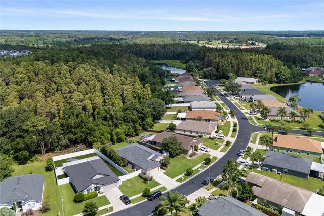 2101 SHELBOURNE COURT, Wesley Chapel, FL 33543