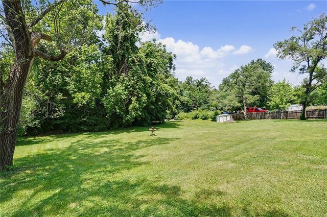 2940 S 42nd Street, Kansas City, KS 66106