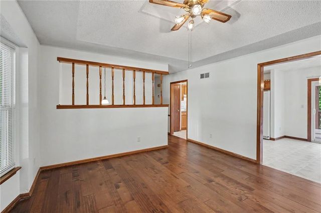 2940 S 42nd Street, Kansas City, KS 66106