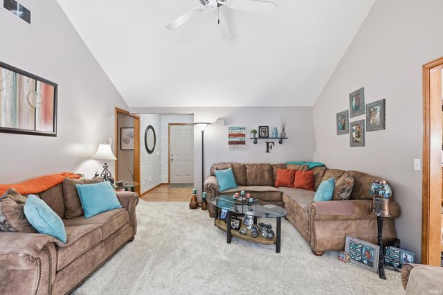 605 Cobblers Court, Waterloo, IN 46706