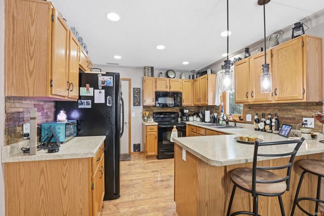 605 Cobblers Court, Waterloo, IN 46706