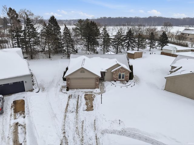 605 Cobblers Court, Waterloo, IN 46706