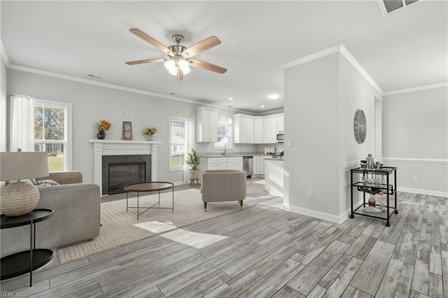 833 Wilbur AVE, Chesapeake, VA 23324