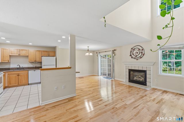 1303 Gray Fox Lane 1303, Rocky Hill, CT 06067