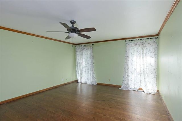 8234 Parkhill Circle, Lenexa, KS 66215