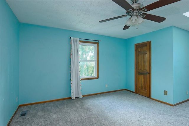 8234 Parkhill Circle, Lenexa, KS 66215