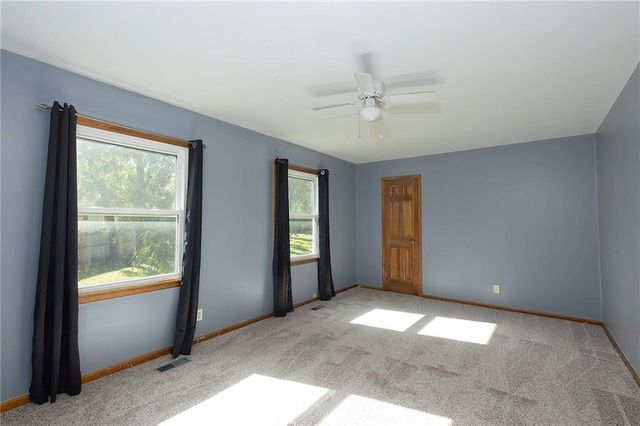 8234 Parkhill Circle, Lenexa, KS 66215