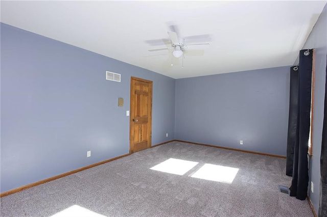 8234 Parkhill Circle, Lenexa, KS 66215