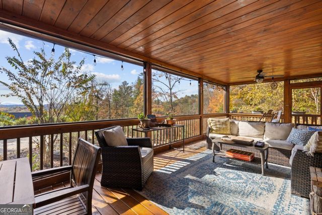 653 The Woods Road, Mineral Bluff, GA 30559