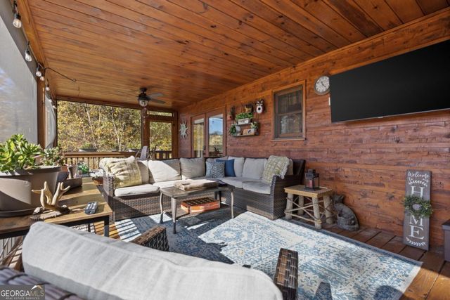 653 The Woods Road, Mineral Bluff, GA 30559