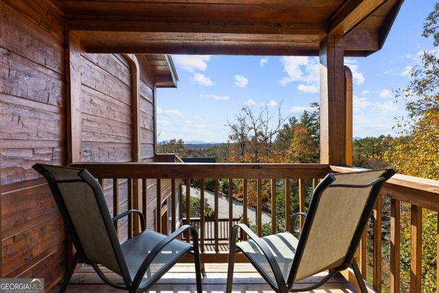 653 The Woods Road, Mineral Bluff, GA 30559