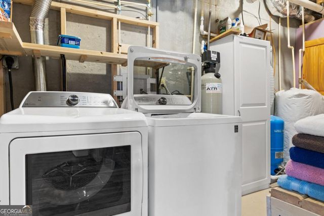 653 The Woods Road, Mineral Bluff, GA 30559