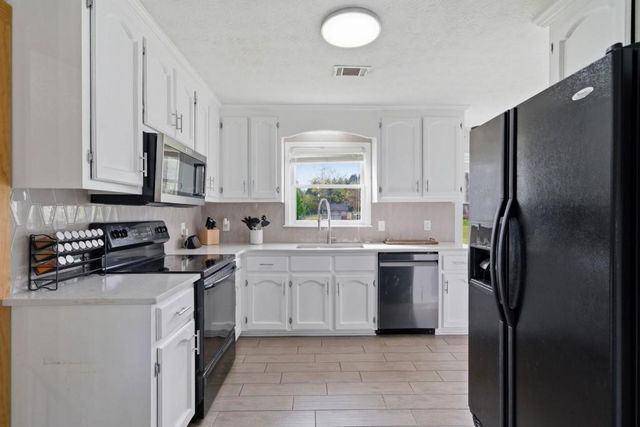 1223 Cabots Drive, Auburn, GA 30011