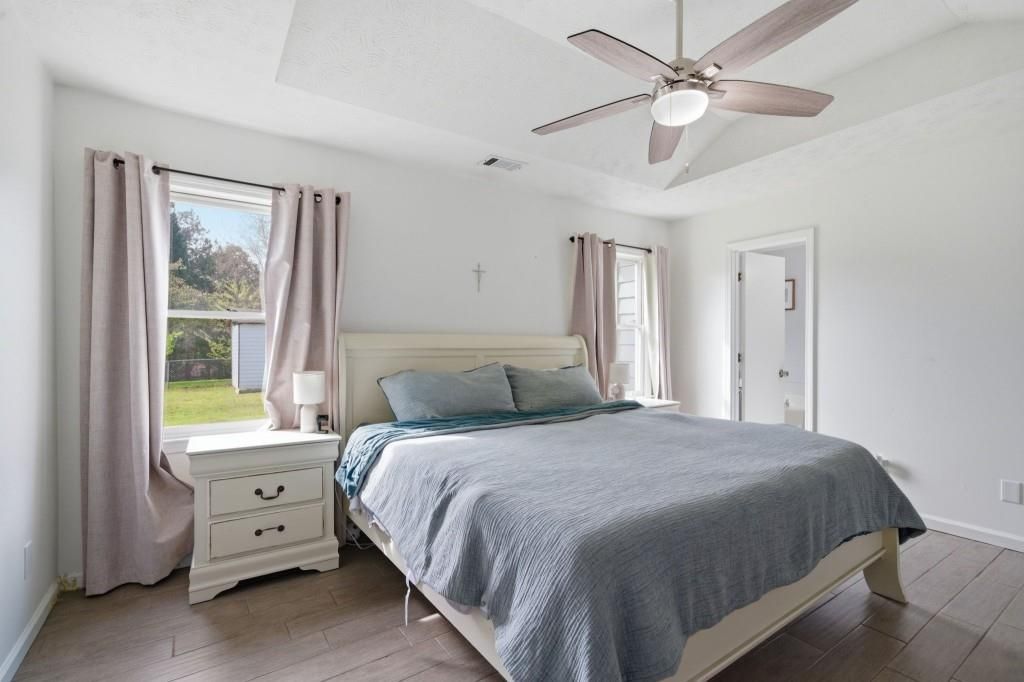 Image 17 of property listing at 1223 Cabots Drive, Auburn, GA 30011