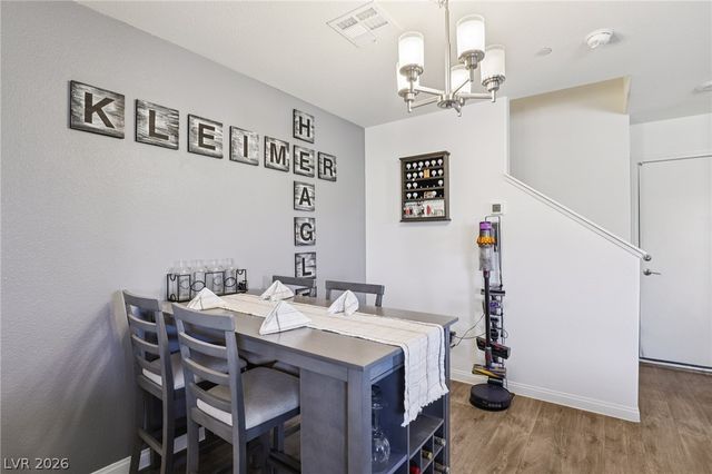 2594 Canary Yellow Court, North Las Vegas, NV 89086